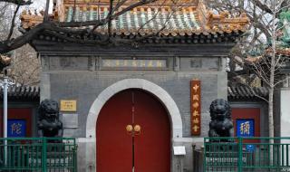 为什么年轻人爱上寺庙咖啡