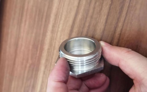 不锈钢堵头（不锈钢堵头和塑料堵头）