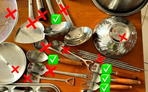 不锈钢餐具（不锈钢餐具的危害）