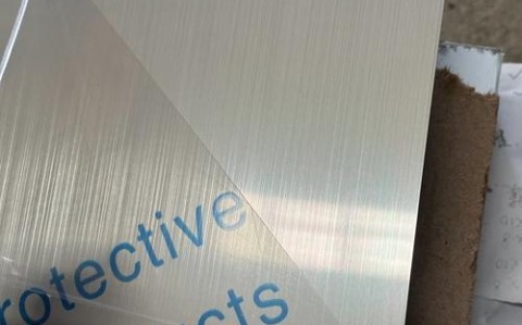 304拉丝不锈钢（304拉丝不锈钢10厚）