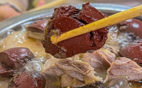 东北杀猪菜的做法（东北杀猪菜的做法步骤）