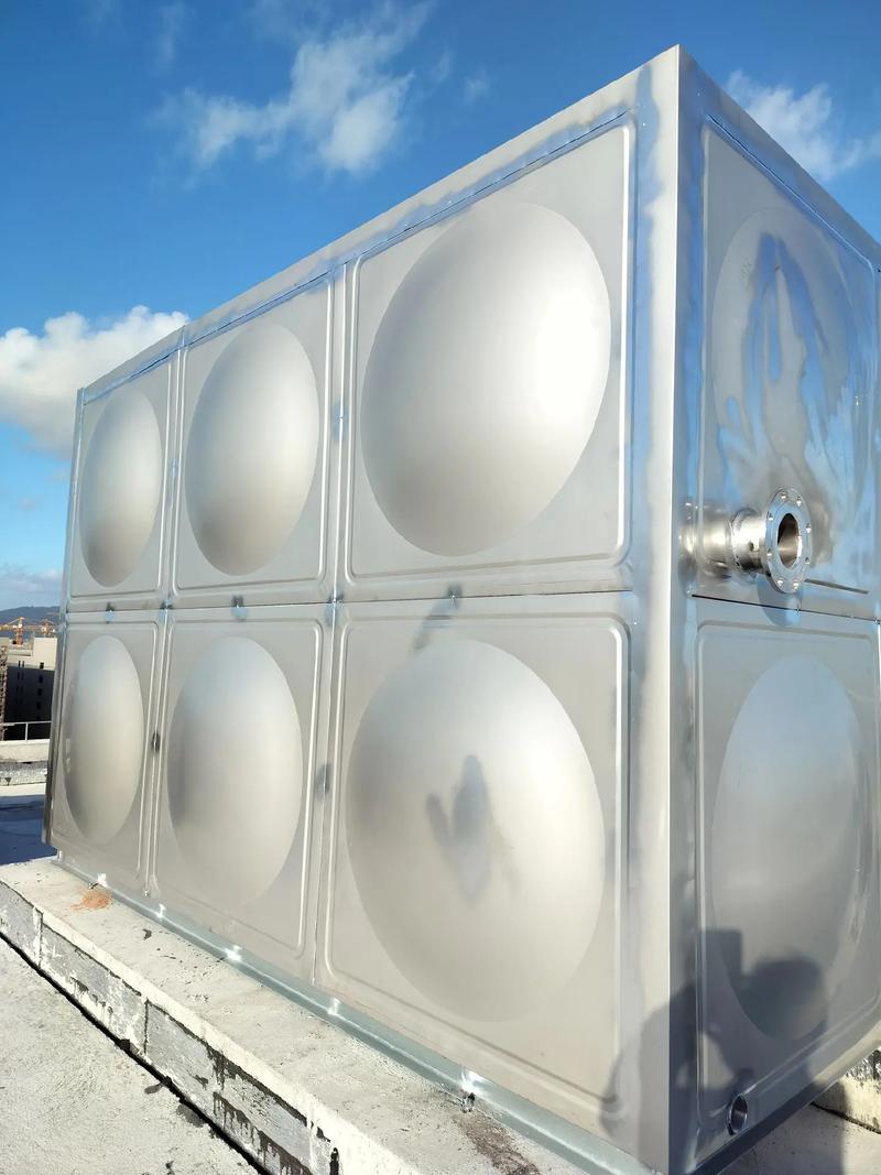 家用不锈钢水塔（家用不锈钢水塔安装）