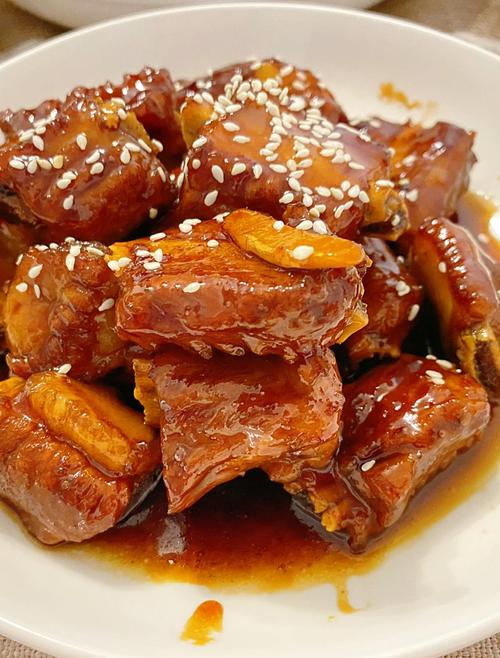 酸甜排骨的做法（酸甜排骨的做法视频）