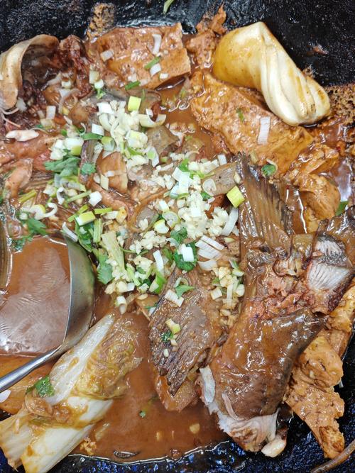 炖鱼的做法（炖鱼的做法家常简单）