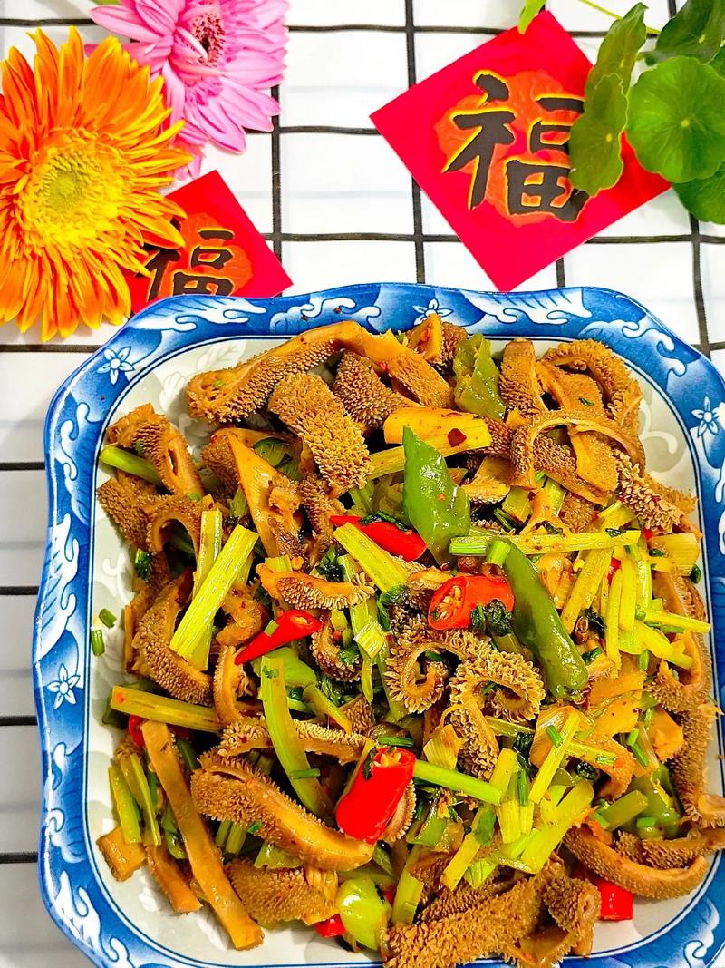 羊肚的做法（爆炒羊肚的做法）