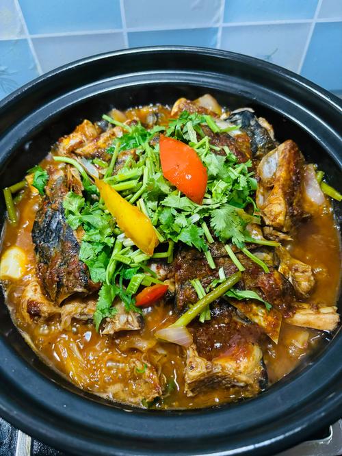 碟鱼头的做法(干锅碟鱼头的做法)