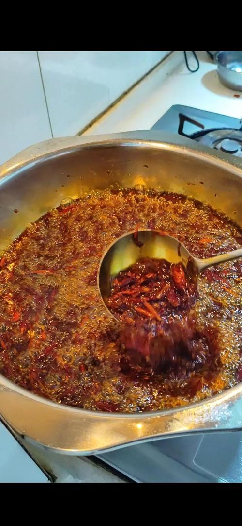 麻辣火锅底料的做法（麻辣火锅底料做菜）