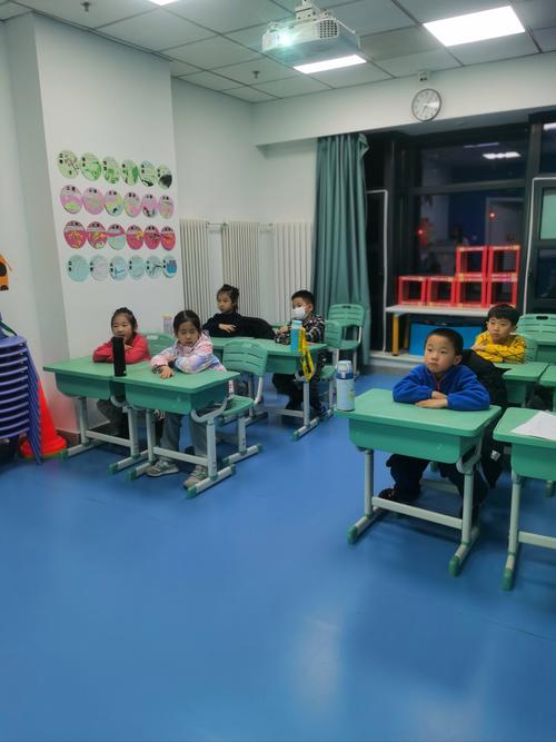 剑桥国际少儿英语（剑桥国际少儿英语第一册文本）